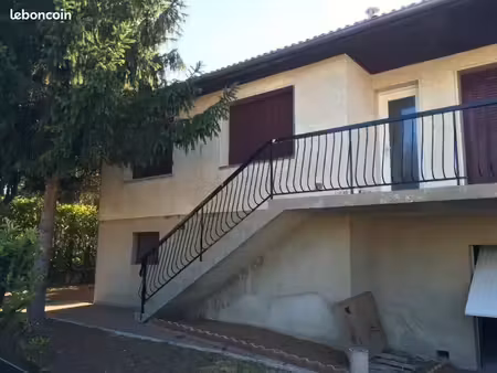 villa 6 pièces 112 m²