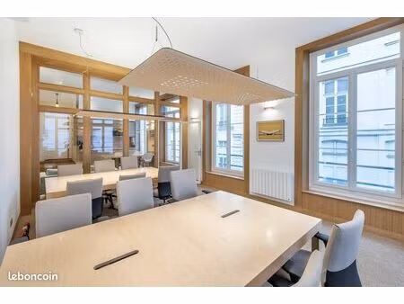bureaux 95 m²