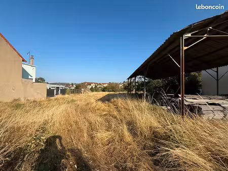 terrain 1732 m² montlucon