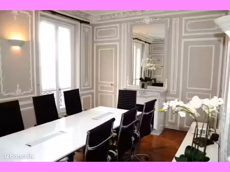 bureaux 136 m²