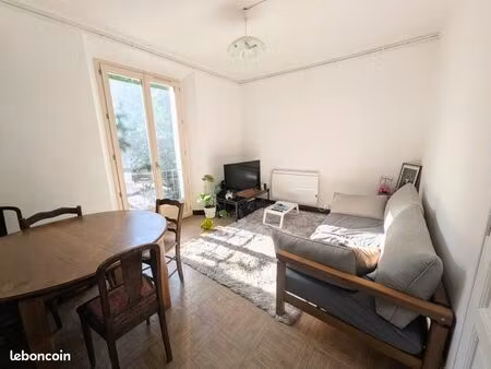 loue appart 65m2 à thoard