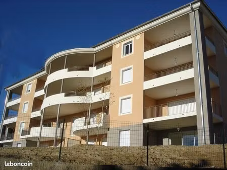 appartement t3 dans résidence calme et sécurisée