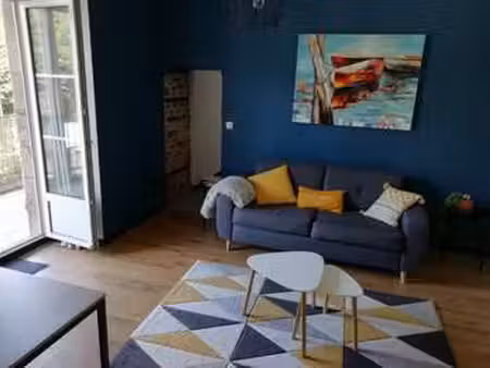 location appartement 2 pièces meublé à dinan (22100) : à louer 2 pièces meublé / 43m² dina