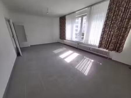 appartement 2 ch. forest  boulevard guillaume van haelen