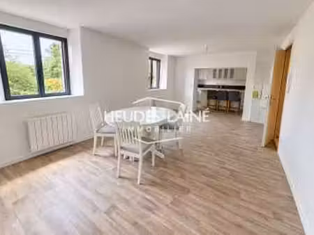 location appartement 3 pièces meublé au val-saint-père (50300) : à louer 3 pièces meublé /