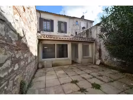 maison de ville à vendre