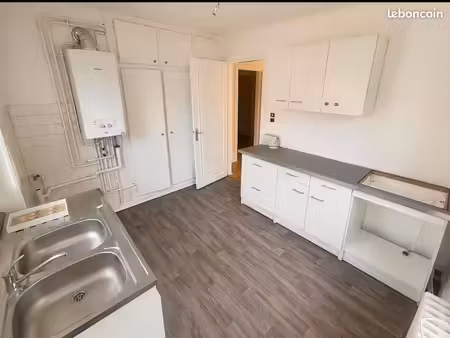 à louer – bel appartement f3/f4 en plein cœur de saint-dié-des-vosges