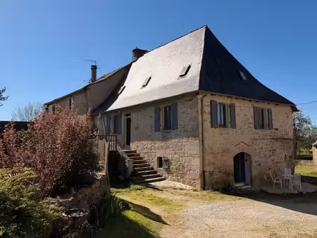 authentique maison quercynoise
