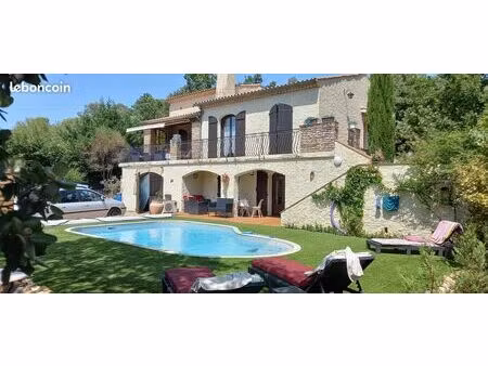 villa à la verdière