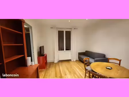location appartement meublé 65 m² 3 pièces