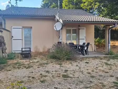 charmant t2 neuf avec terrasse & terrain – vue/proximité lac de devesset