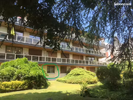 studio meublé et rénové à nogent-sur-marne  en bordure du bois de vincennes - 27 m2 - rdc