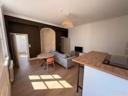 appartement t2 meublé 50m²