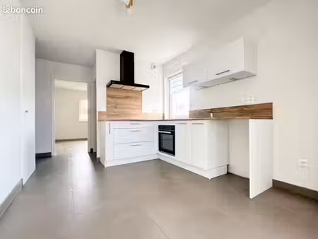 appartement 3 pièces - 60m2 - rdc