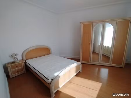 spécial enseignant à talange  bel appartement f3. meublé