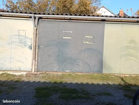 garage 14 m2 rue saumuroise