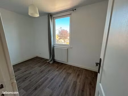 maison 48 m2 a louer adaptée pour une personne seule