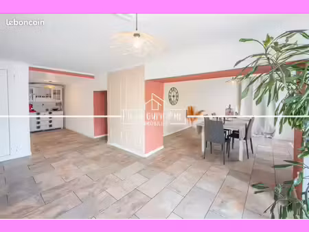 ferme 8 pièces 180 m²
