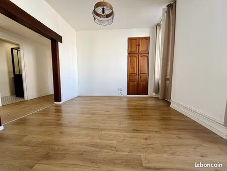 appartement 3 pièces 55 m²