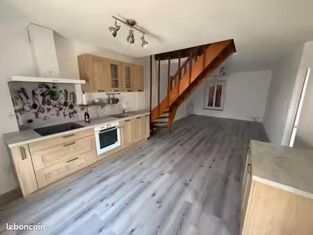à louer – duplex t4 de 85 m²