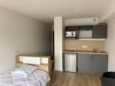 studio meublé récent