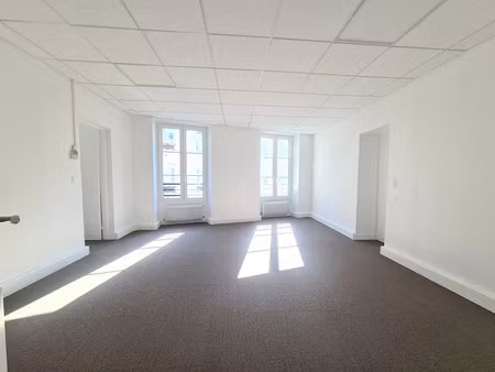 location locaux professionnels 0 pièces 137 m² à paris 9ème (75009)  4 583 €
