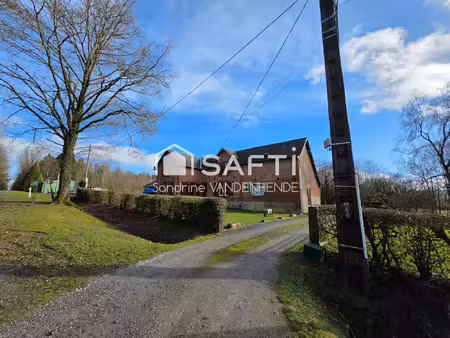 maison forestière  vue dégagée !!