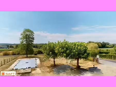 maison avec vue dégagée et fort potentiel
