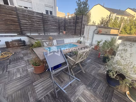 appartement t3 bis 60 5 m2 au 1er étage avec terrasse. vendu