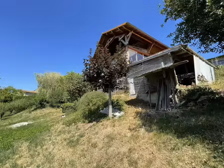 chalet en bois avec étang et vue campagne un véritable hav
