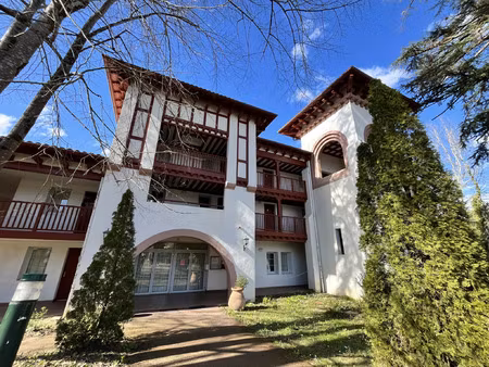 location appartement 2 pièces 27 m² à uhart-cize (64220)