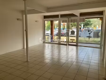 location commerce toulouse 31200 68m²