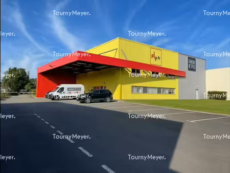location local d’activités caudan 56850 1885m²