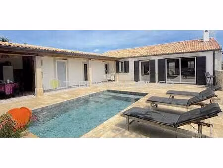 villa avec piscine afa (2a)