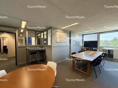 vente bureaux 92 m²