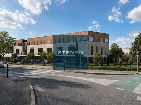 vente commerce pertuis 84120 203m² à 512m²
