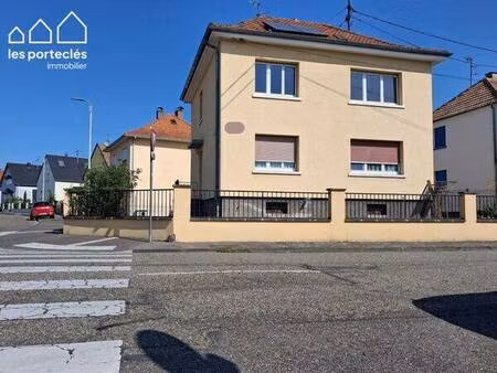 immeuble de rapport ou résidence familiale – deux appartements avec ga