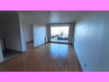 t3