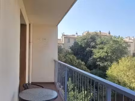 a louer - toulon - type 3 meuble en parfait etat