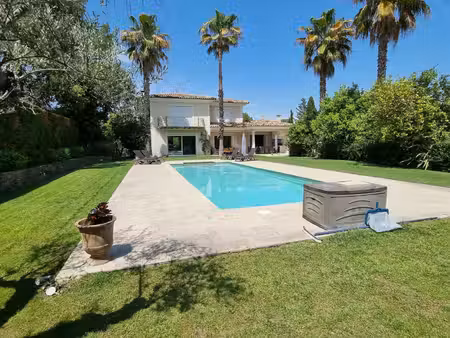 vente villa 8 pièces