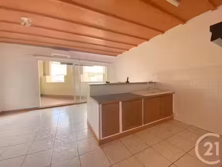 vente immeuble à clermont-l'herault (34800)  289 000 €