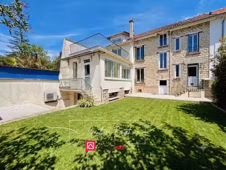 maison/immeuble/local commercial lizy sur ourcq 10 pièce(s) 235 m2