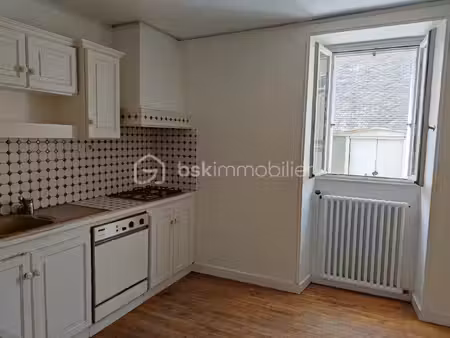 immeuble mixte de 245 m² à lesneven