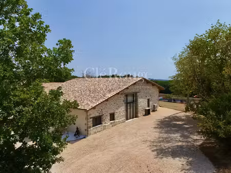 proche d'eymet – ancien corps de ferme réinventé  entre charme de l'ancien et confort du..