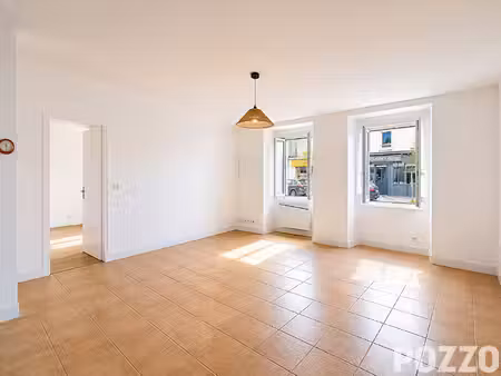 appartement proche centre granville 3 pièce(s) 74.80 m2