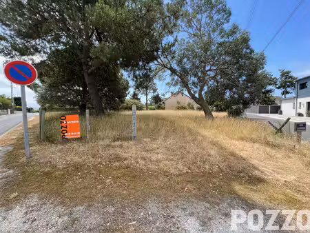 rare à la vente - terrain constructible à 500m de la mer