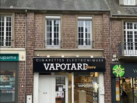 a vendre. torigny centre. immeuble sans copro. appt f3 + local commercial.