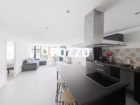 appartement 2 pièce(s) 66.48 m2