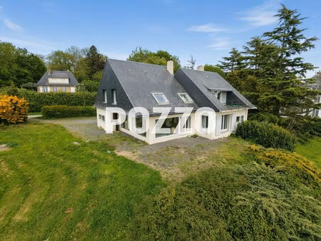 vente : maison t6 (232 m²) à avranches - vue sur mont saint michel - 1.5ha