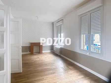 appartement avranches centre ville - 4 pièces 70 m2 - 3 chambres - triplex - chauffage gaz